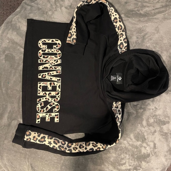 Converse high cut hoodie.  Great condition. - Picture 4 of 11